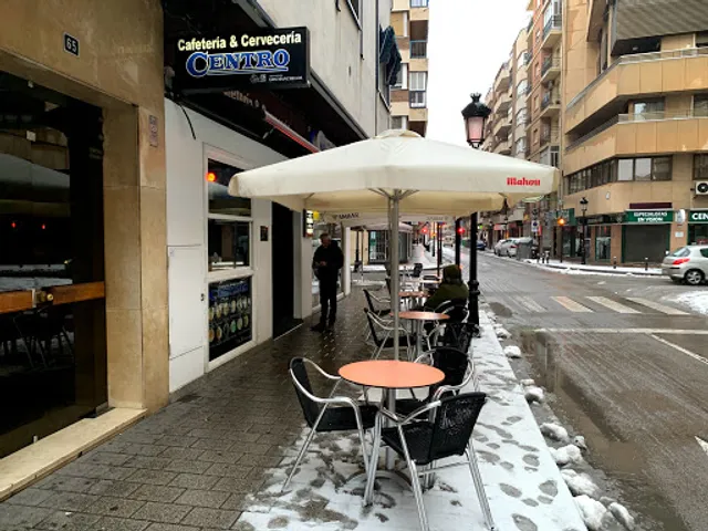 Cafetería & Cervecería CENTRO.