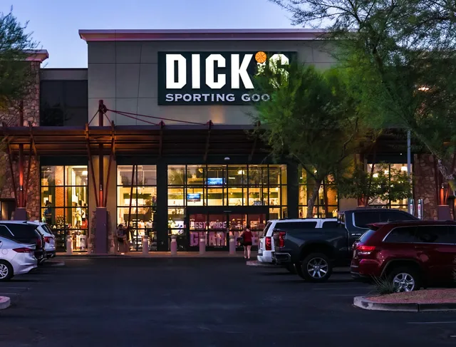 DICK'S Sporting Goods