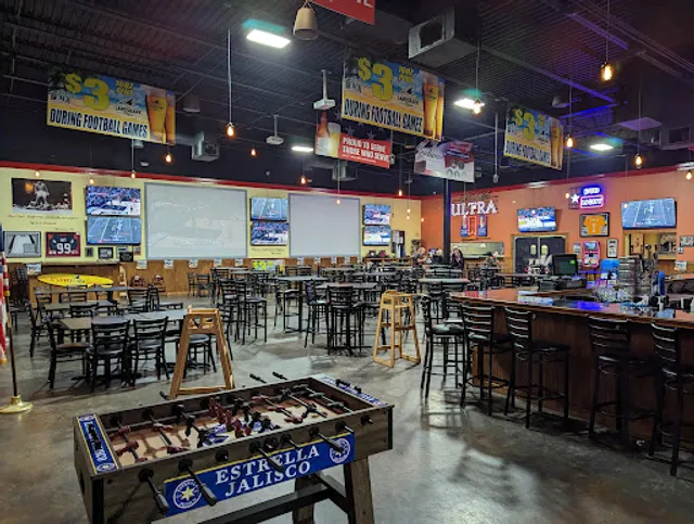 HardKnocks Sports Grill