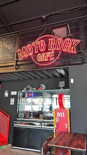 Moto Rock Café