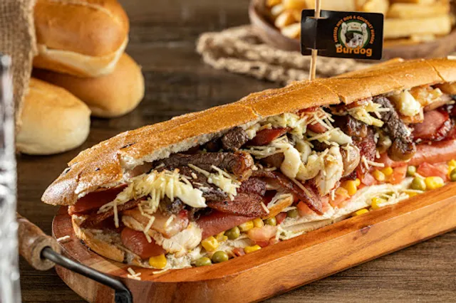 Mr Burdog - Lanche Brasileiro, cachorro-quente e Burger - Orlando