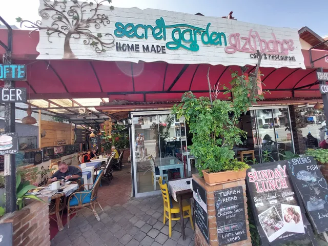 Secret Garden Restaurant