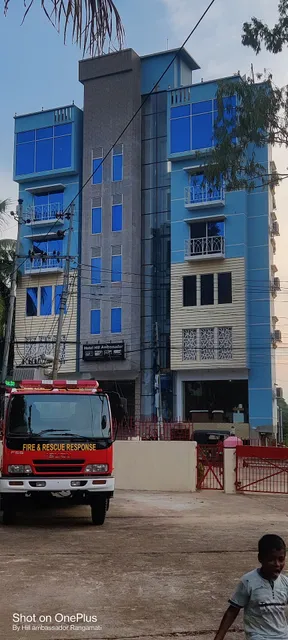 Hotel Hill Ambassador (হোটেল হিল এম্বাসেডর)