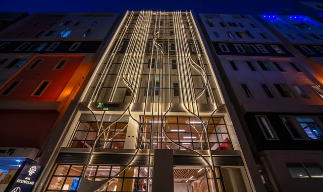 Treebo Premium D Consulate