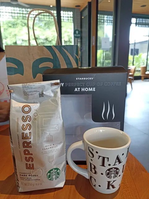 Starbucks Kerobokan