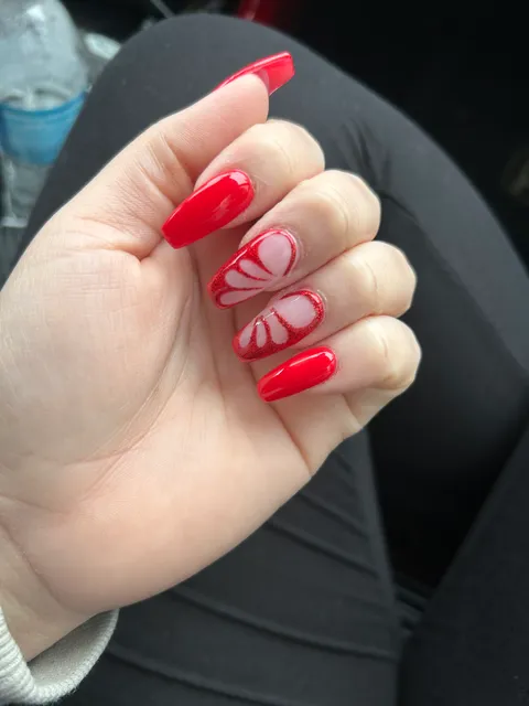 Exquisite Nails