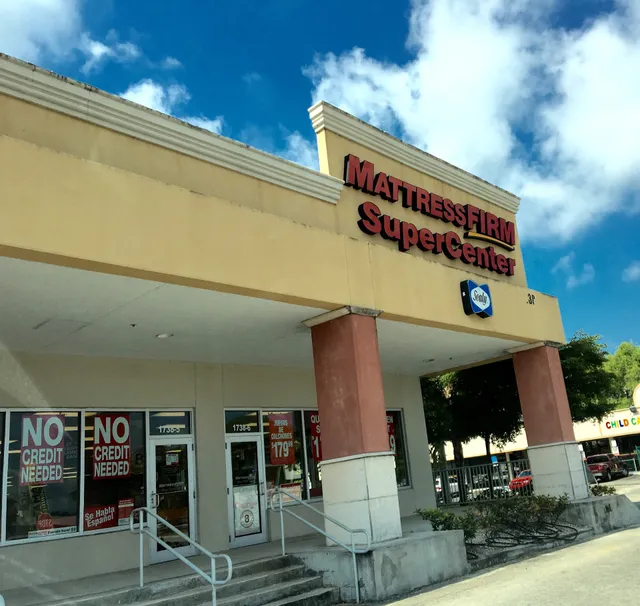 Mattress Firm Clearance Center Westland Commons