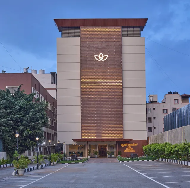 Grand Continent Hotels Brookefield - A Sarovar Portico Affiliate