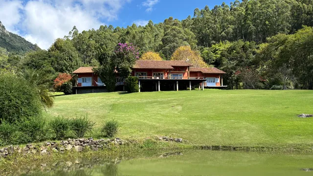 A CASA DA MANTIQUEIRA