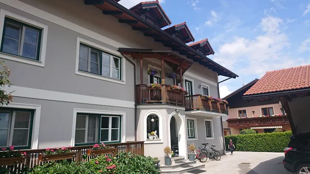 Ferienwohnung Rosenauer