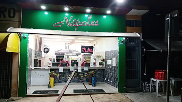Napoles Pizzaria e Esfiharia