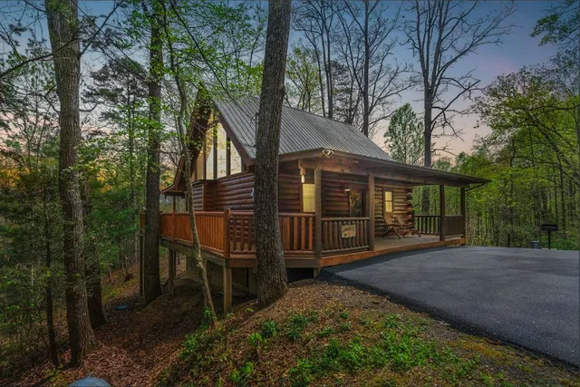 Happily Ever After - Honeymoon Cabin