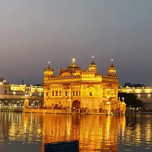 Pitampura Yatri Niwas