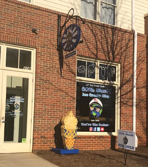 Cool World Ice Cream Shop