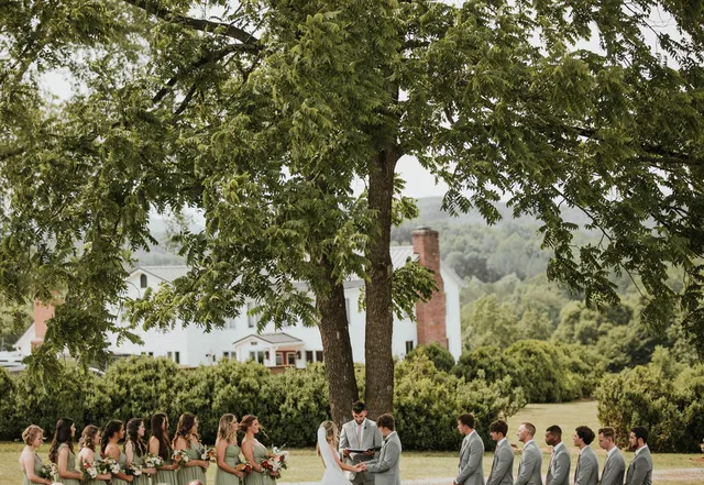 Avon Hill Lodge and Bruce's Barn