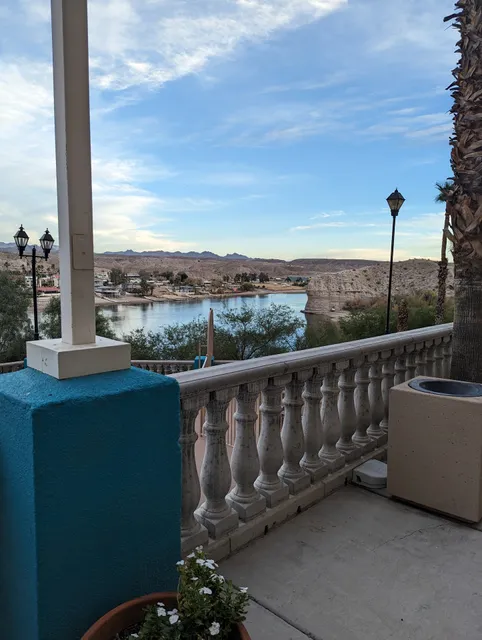 Colorado River Resort
