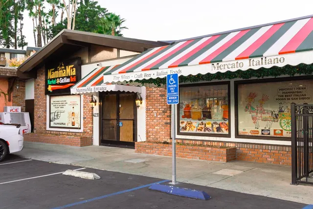 MammaMia Deli Market - Gino & Gianni's Pizzeria