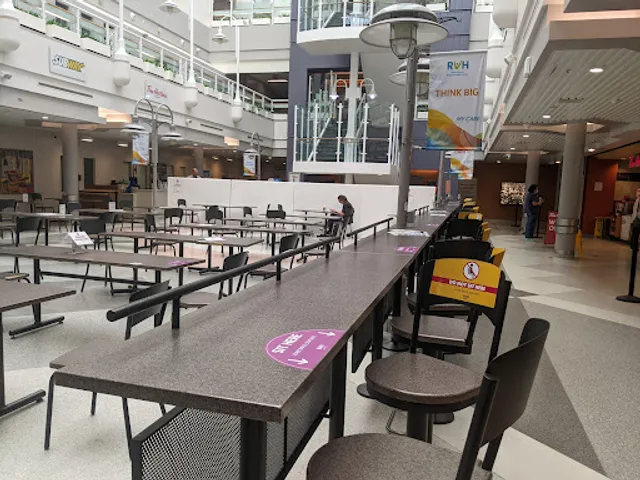 Gino's Pizza & Wing Machine