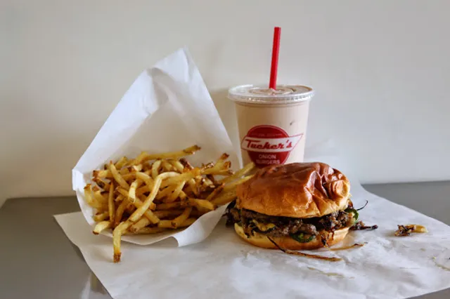 Tucker's Onion Burgers