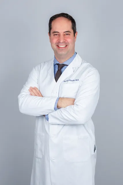 Dr. Robert Anolik