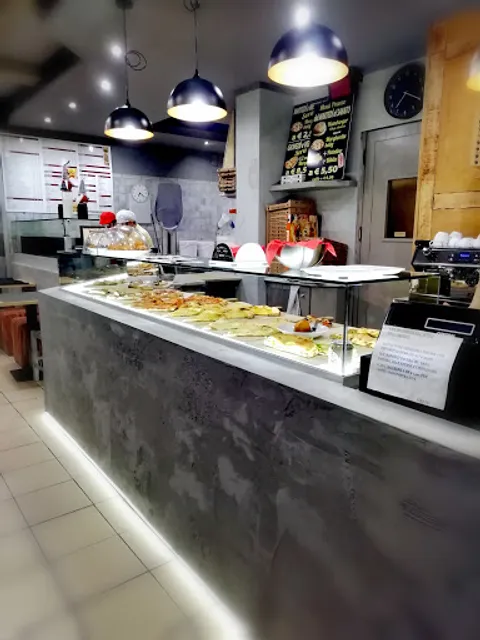 Pizza Rossi Alfredo Fantasy