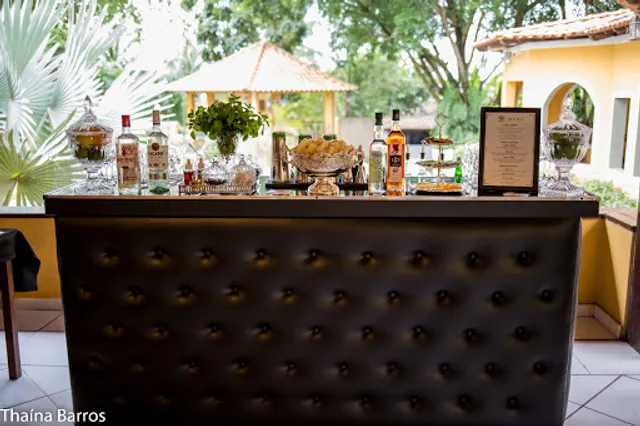 AMADO DRINK OPEN BAR