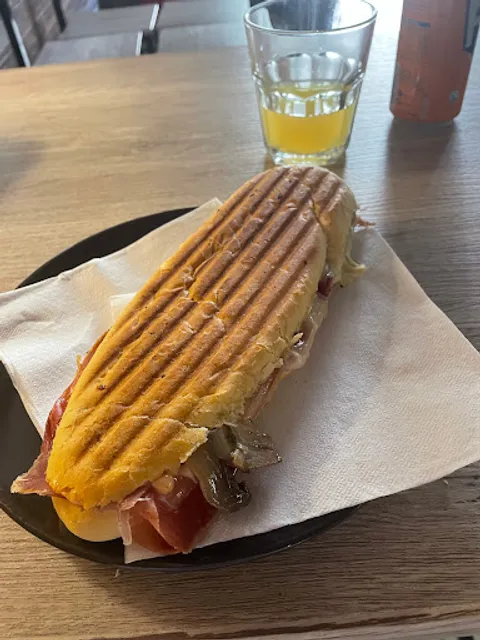 Nazional Pub Pizzeria