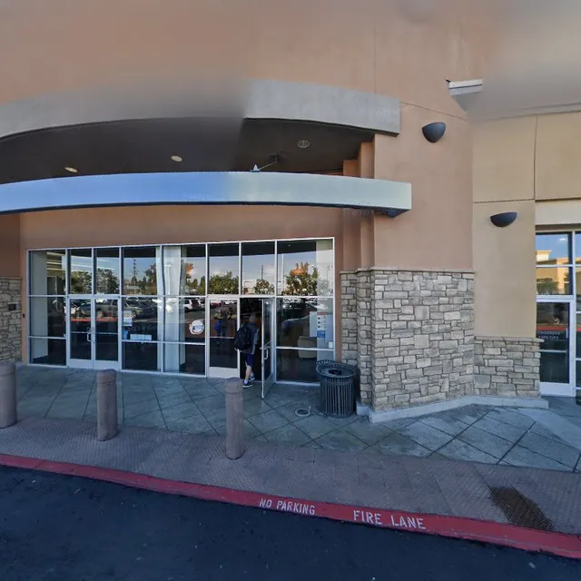 Palo Woods Shopping Center