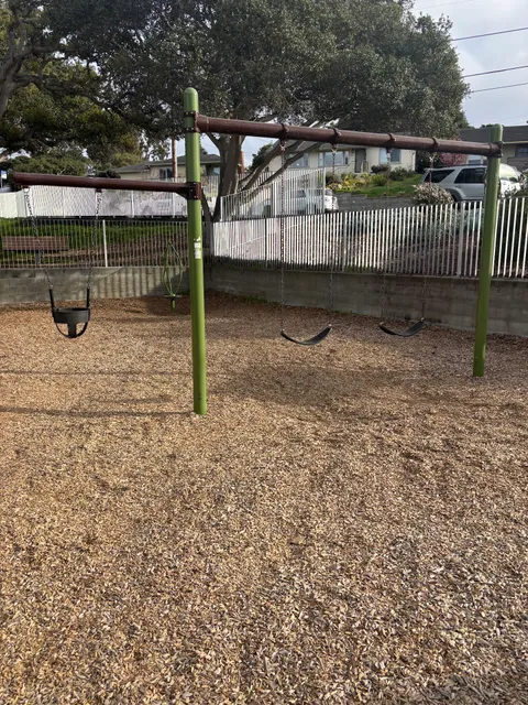 Casanova Oak Knoll Park Center