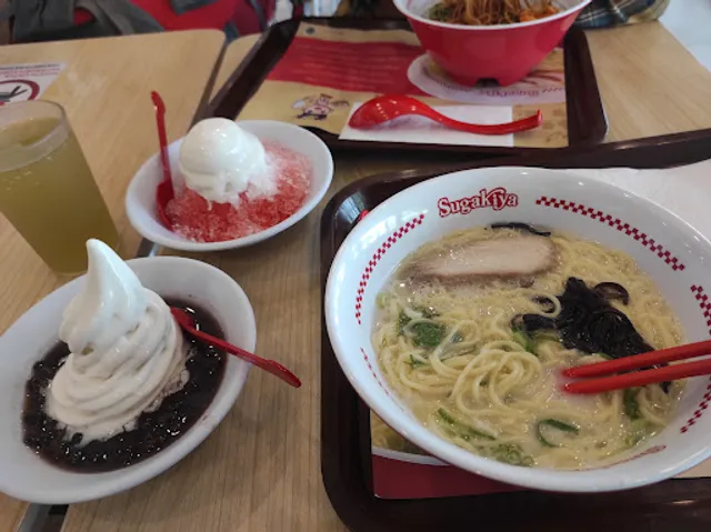 Sugakiya Stasiun Senen