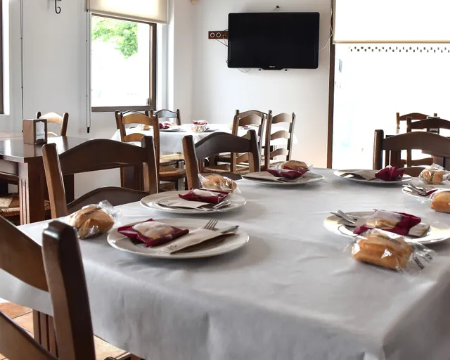 Hostal/Restaurante Río Salado