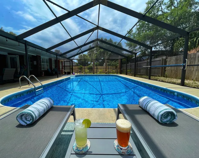 Emerald Waves Hideaway