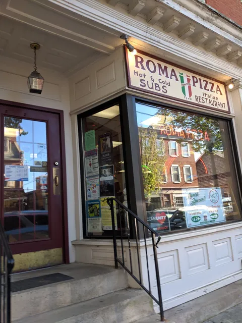 Pebbles & Lace Boutique