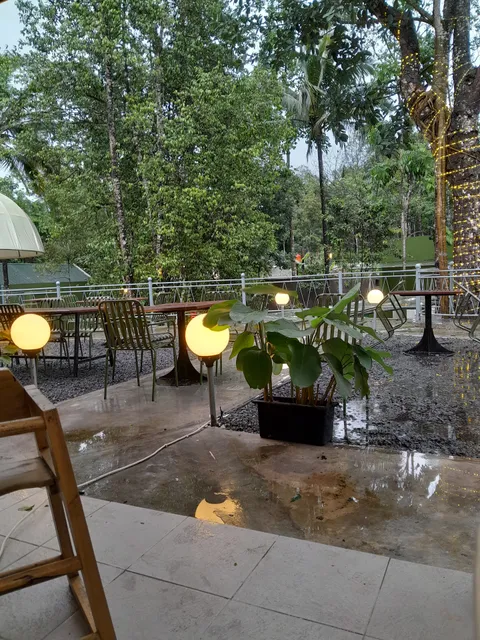 Resto at HeHa Forest