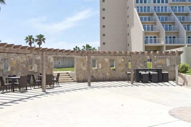 Bahia Mar & Solare Tower