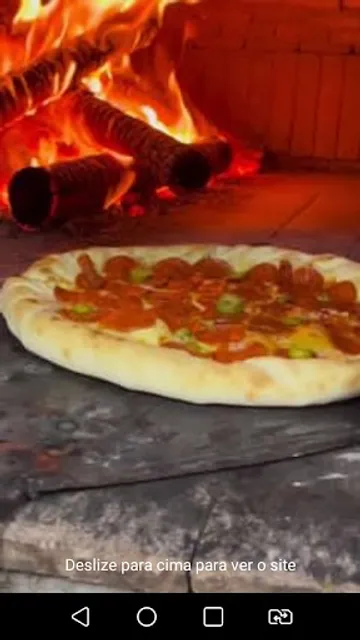 Fábrica das pizzas forno a lenha