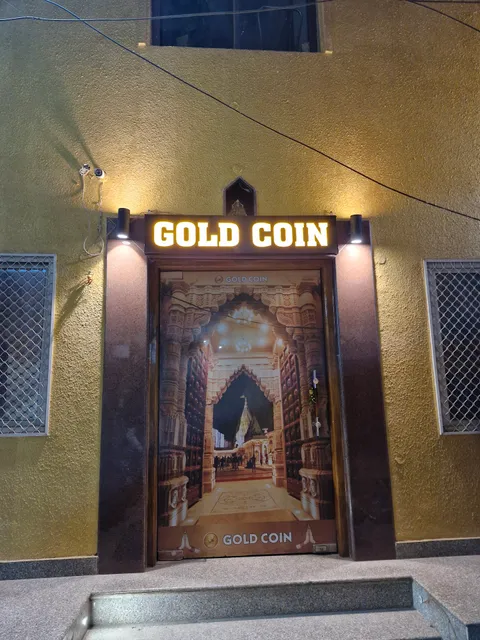 Gold coin hotel