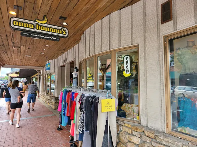 Anna Banana's Fine Consignment