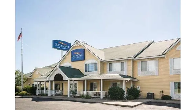 Baymont by Wyndham Albany MN
