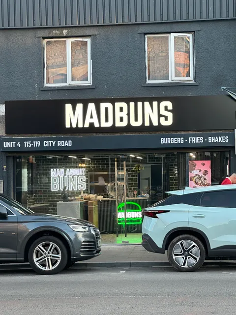 Madbuns Cardiff