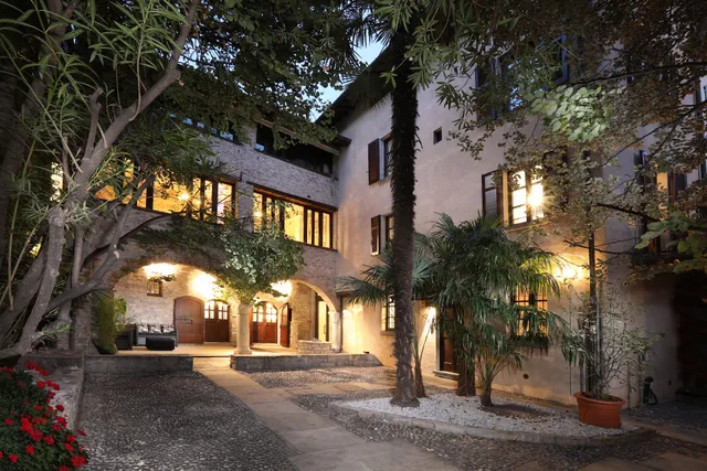 Suites & Atelier Lake Como