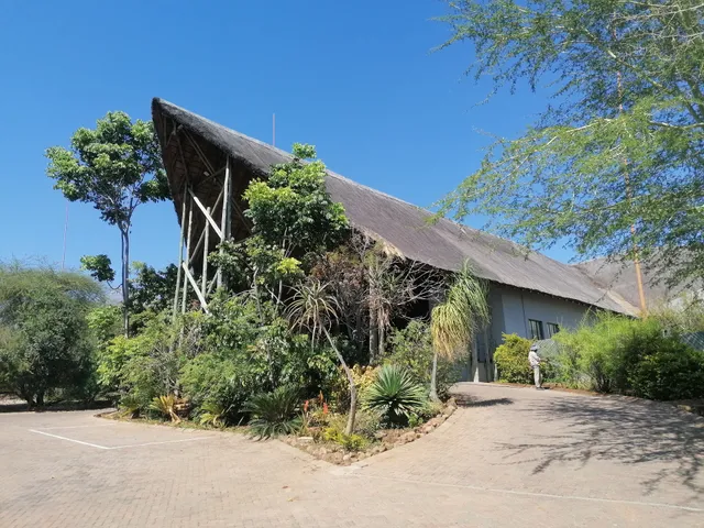 Chobe Bush Lodge