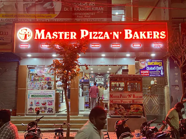 Master Pizza 'N' Bakers