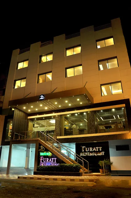 Hotel FURATT International