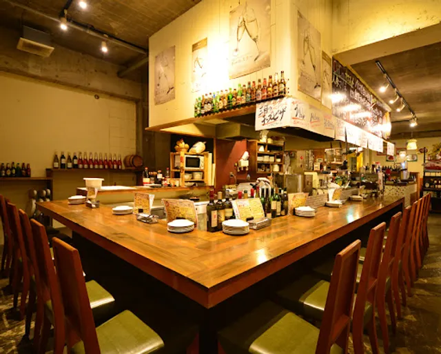 駅前イタリア食堂 CIN CIN