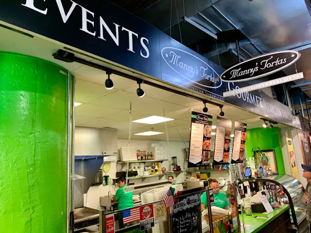 Manny's Tortas