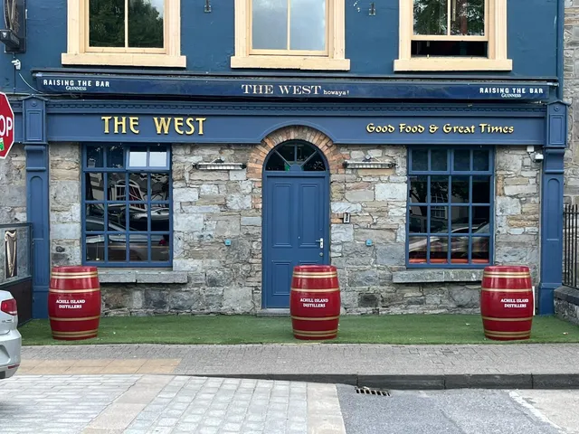 The West Bar & Restaurant