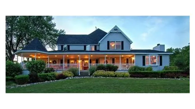 The House on the Hill Bed and Breakfast