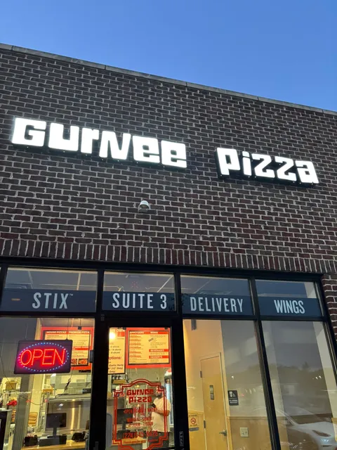 Gurnee Pizza