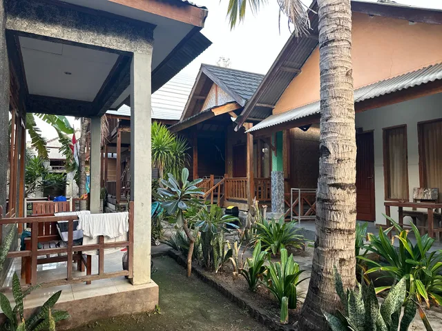 Coral Voice 1 Homestay and Lumbung